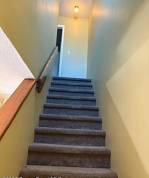 1471 Sheafe Ave NE #102 — Photo 15