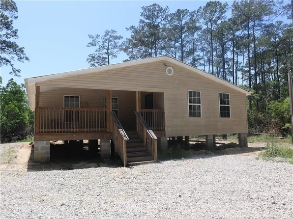 27420 Sampson St, Lacombe, LA 70445