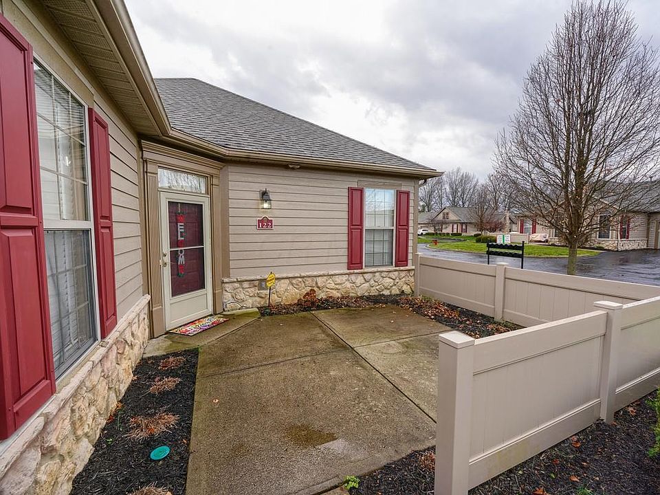 1st image of 122 Villamere Dr #8