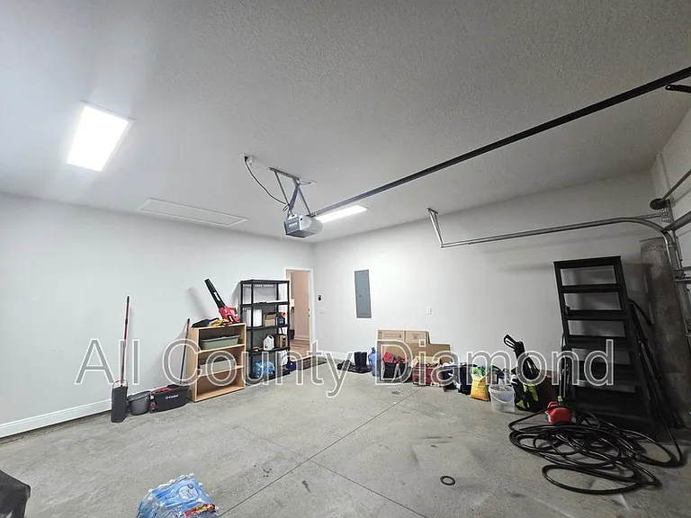 4861 Sweetspire Dr — Photo 22