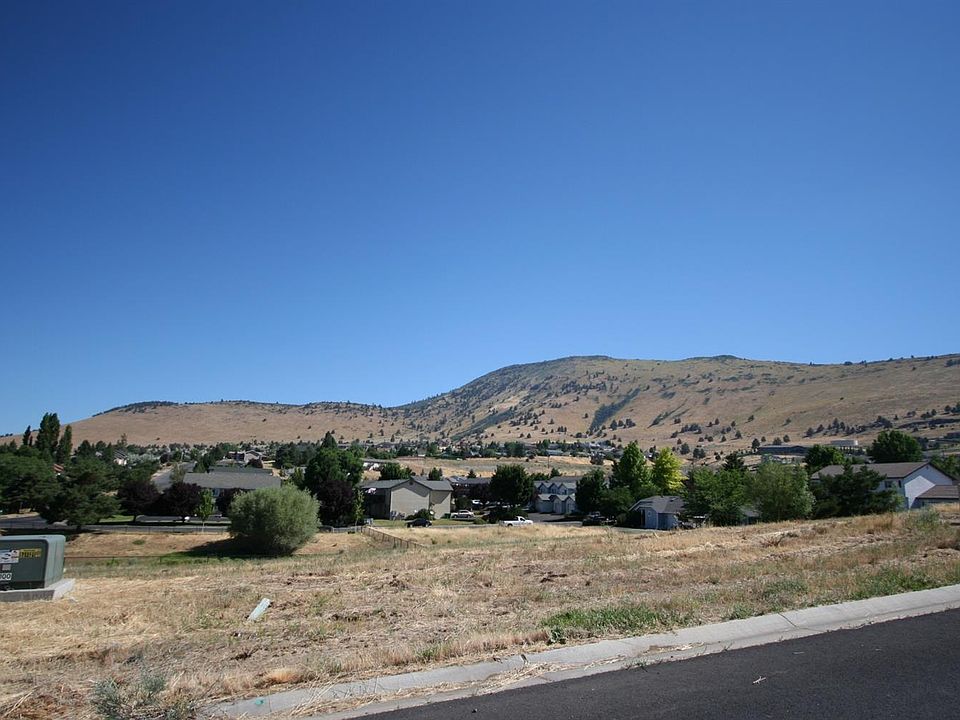 2nd image of 5449 Shalynn Dr Lot 4