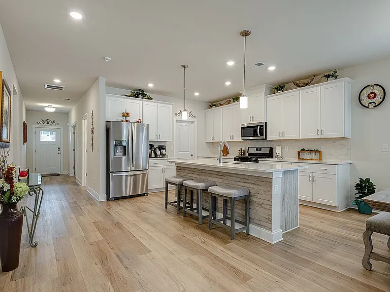 3609 Four Leaf Way — Photo 15
