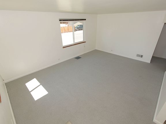 New carpet and paint