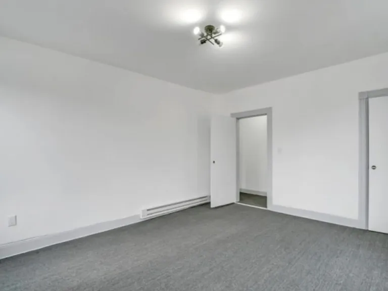 227 Snyder St #2 — Photo 4