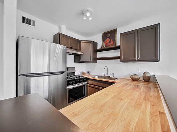2nd image of 1408 Hughes St #7