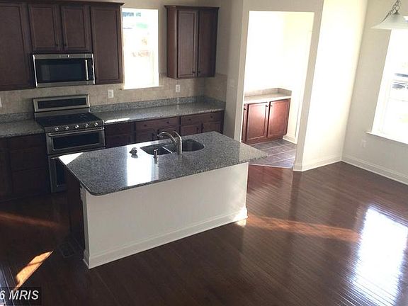 4th image of 4433 Camley Way