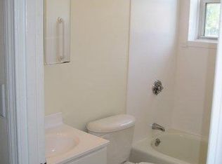 555 Worcester Rd APT 31, Framingham, MA 01701