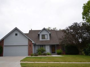 14487 Erskine St, Omaha, NE 68116