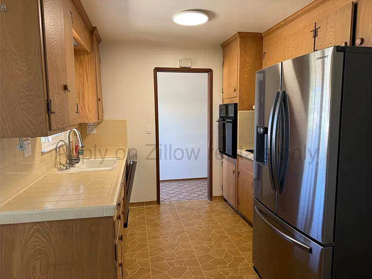 5116 Troy Ave — Photo 4