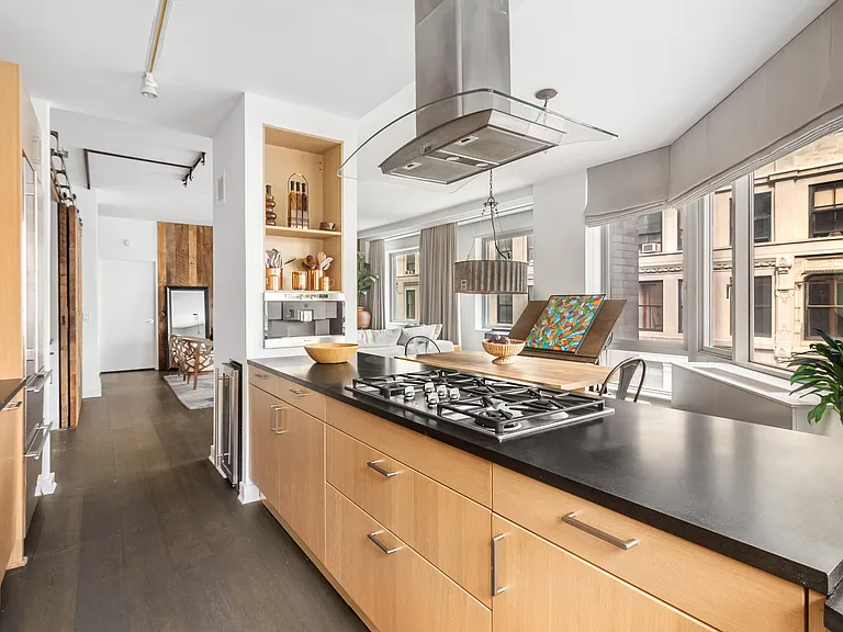 100 W 18th St #5C — Photo 8