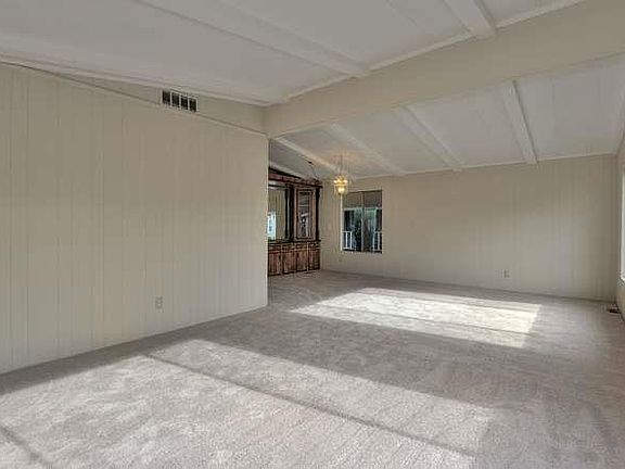 4th image of 3090 Oakbridge Dr #3090