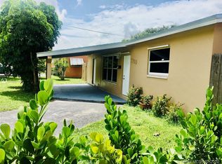7759 Normandy St, Hollywood, FL 33023