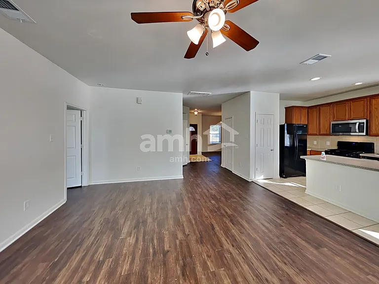 21927 Saragosa Pond Ln — Photo 7