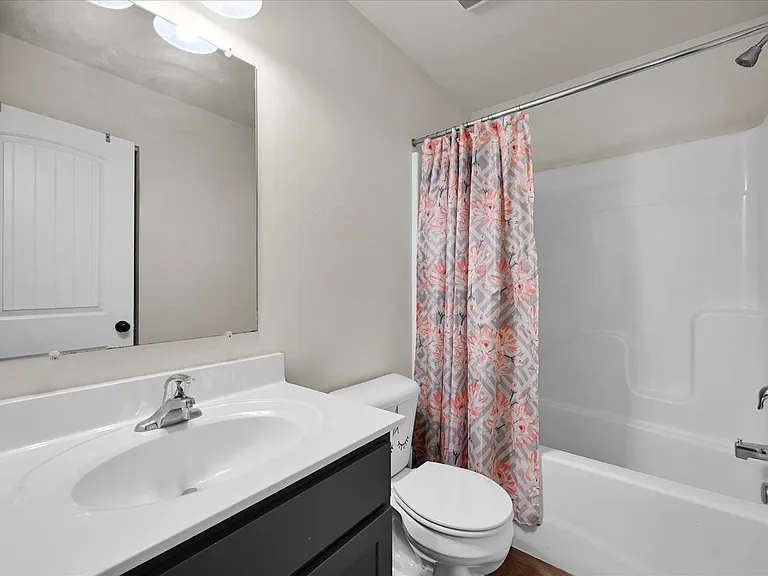 721 Farmwood Ln — Photo 21