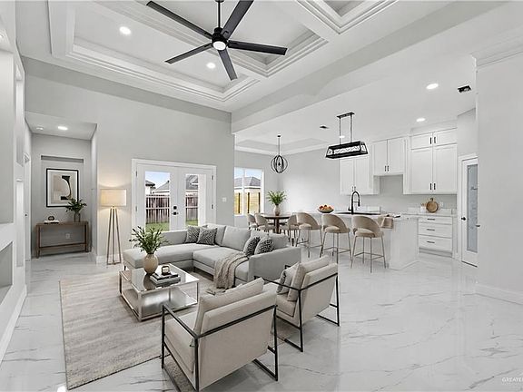 2nd image of 2705 E Comal Rd