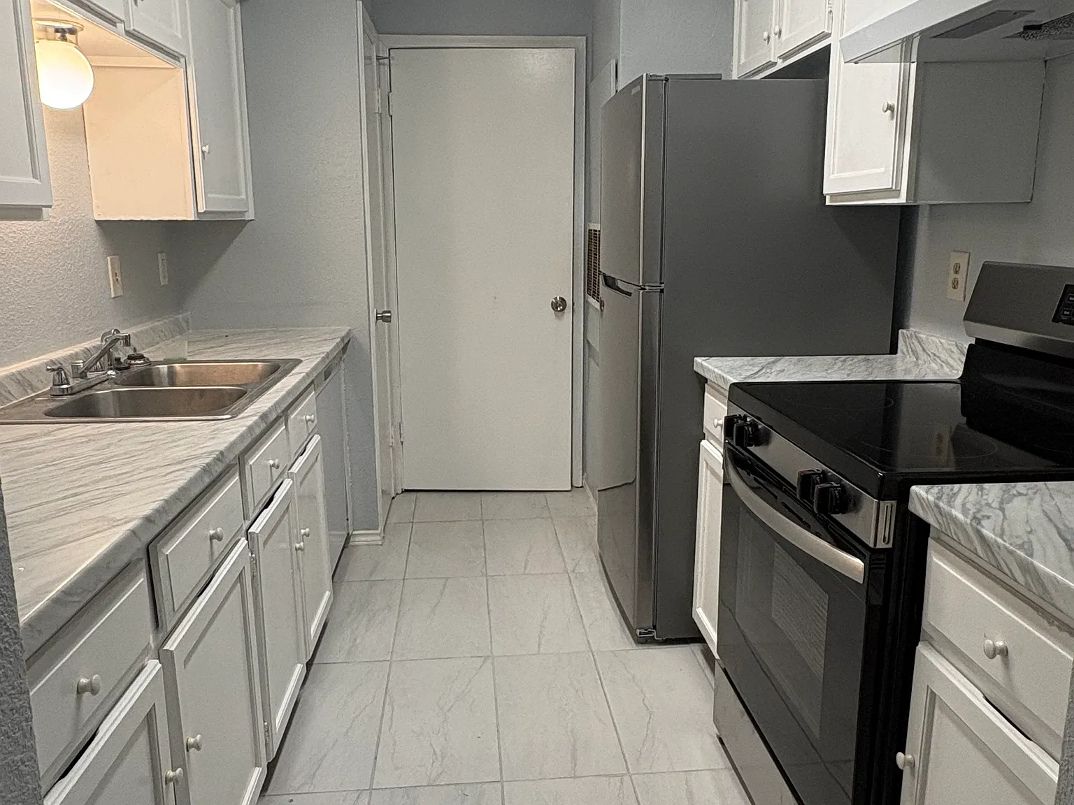 2 bed, 1068 sqft, $1,250 — Photo 3
