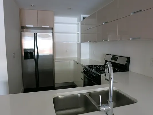 Rented by MNS | media 22