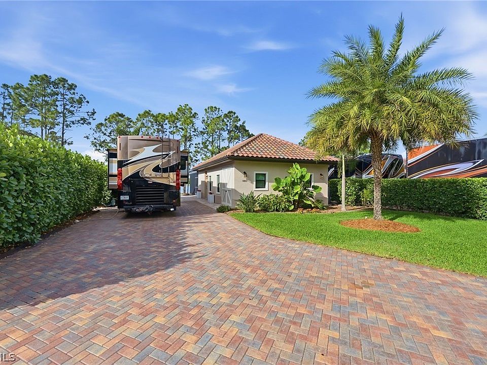 1st image of 13803 Golden Palms Cir