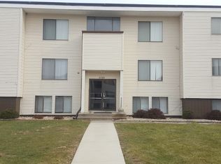 3729 W 9th Street, Waterloo, IA 50702