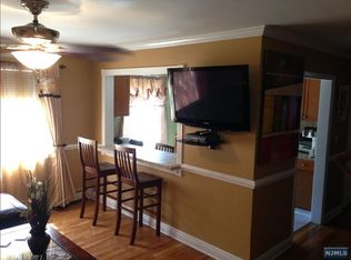 49 Hinchman Ave #301, Wayne, NJ 07470