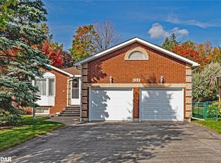 1992 Annecca St, Innisfil, ON L9S1W8