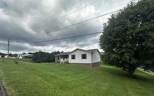 5297 Stuffel Rd Photo 1
