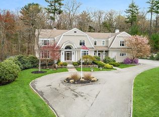 29 Cedar St, Cohasset, MA 02025