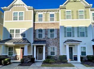 585 Marc Smiley Rd, Chesapeake, VA 23324