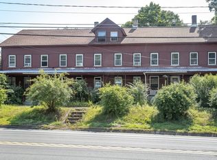 1114 Huntington Rd, Russell, MA 01071