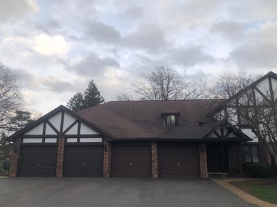 1735 Harrow Ct APT B, Wheaton, IL, 60189