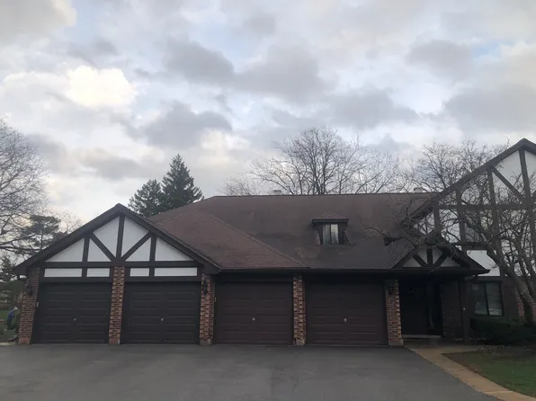 1735 Harrow Ct APT B, Wheaton, IL 60189