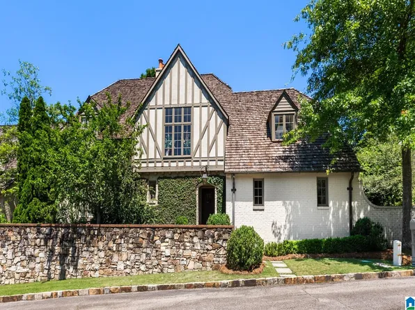 470 Botanical Pl S, Birmingham, AL 35223