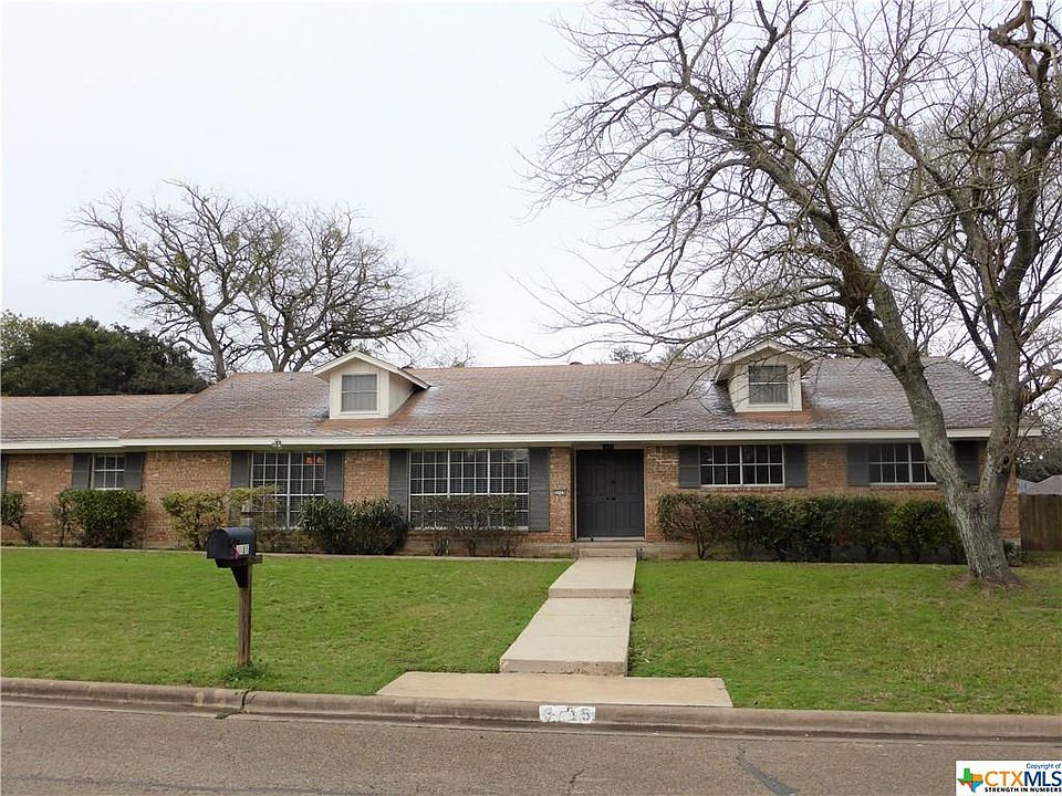 1st image of 3715 Wendy Oaks Dr