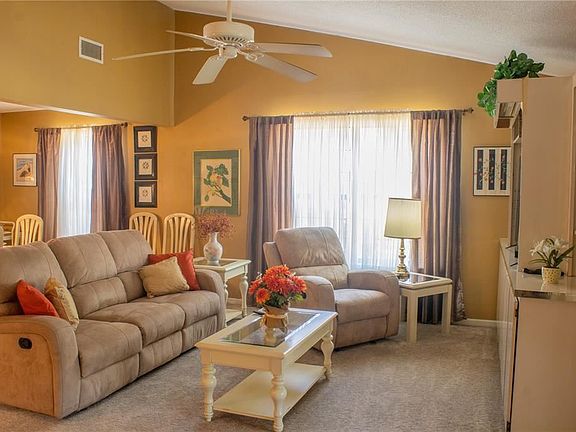 3rd image of 35137 Whispering Oaks Blvd