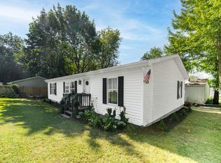 54565 Adams Ave, Eau Claire, MI 49111