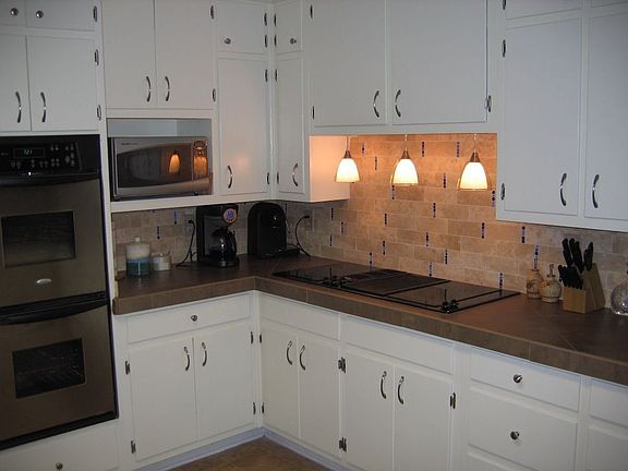 5th image of 1630 Branch Valley Dr