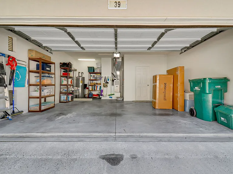 39 Andover Pl — Photo 6