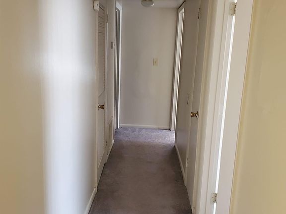 4th image of 3530 Dona Dr NW