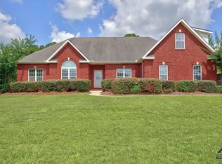 297 Victoria Cir, Warner Robins, GA 31088