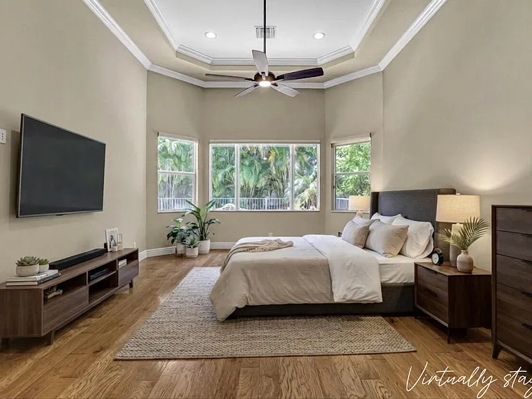 6464 Bellamalfi St — Photo 25