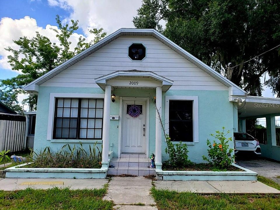 1st image of 2009 W Oak Ave