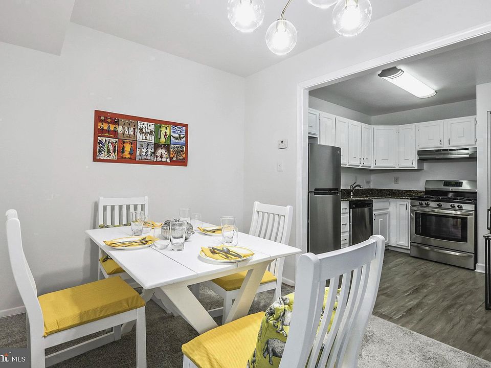 1st image of 6143 Leesburg Pike APT 207