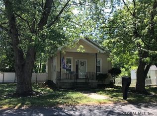 134 Mountainview Ave, Troy, NY 12180