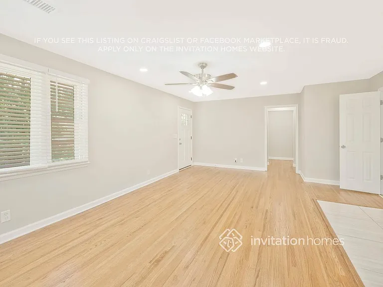 4856 Torbay Dr — Photo 4