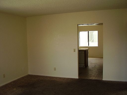 2nd image of 41945 Orange Blossom Ln APT C