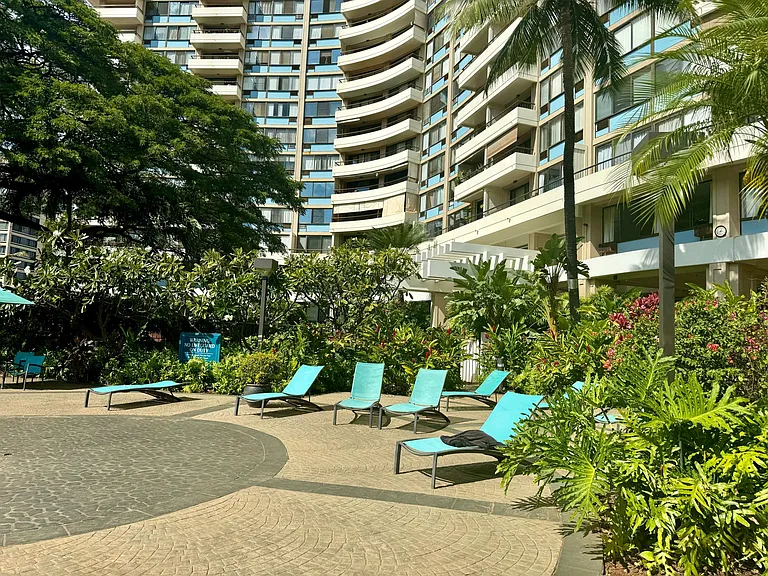2333 Kapiolani Blvd #703 — Photo 23