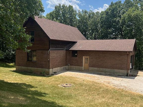 5th image of 4426 Dubois Creek Rd