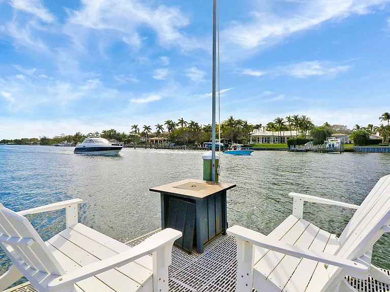 515 Bay Colony Dr N — Photo 44