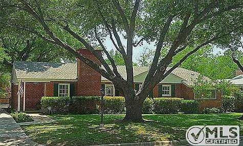 1st image of 6433 Drury Ln