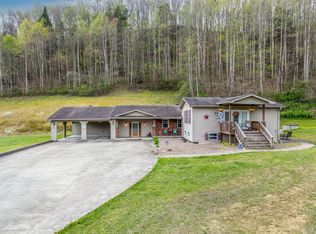 10200 Cranston Rd, Morehead, KY 40351